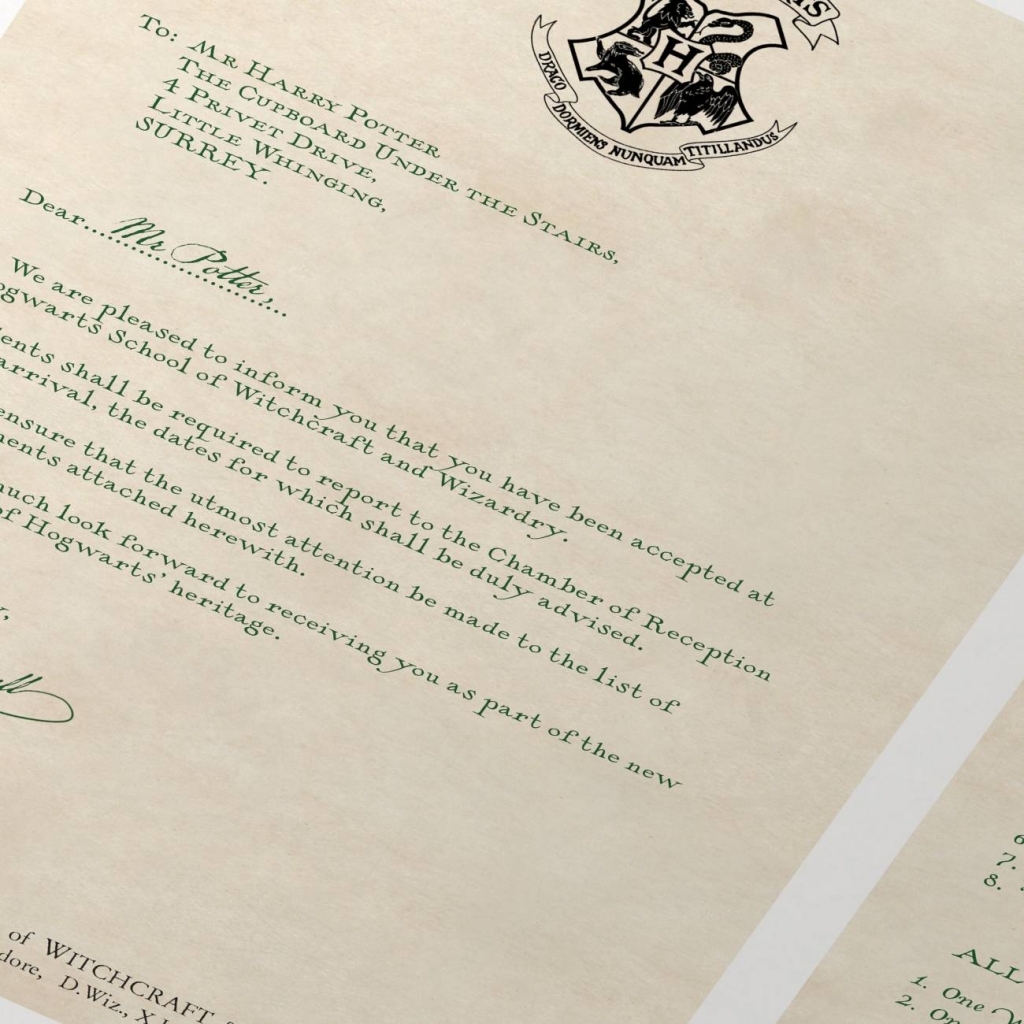 Harry Potter's Hogwarts Acceptance Letter - Graphic Artminalima